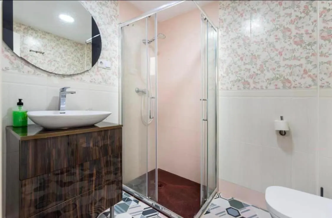 Vialia Apartamentos Suites Malaga Apartment