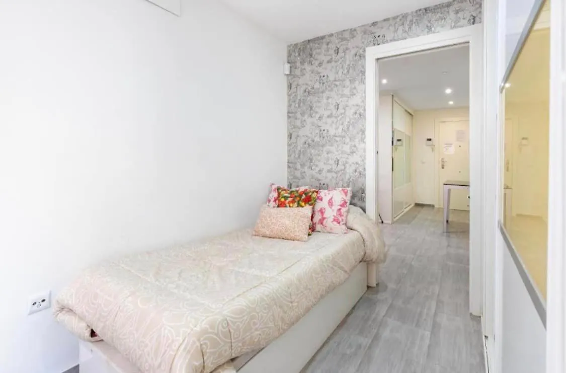 Vialia Apartamentos Suites Malaga