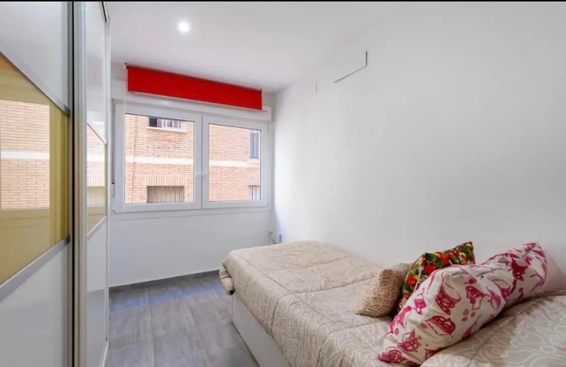 Vialia Apartamentos Suites Malaga